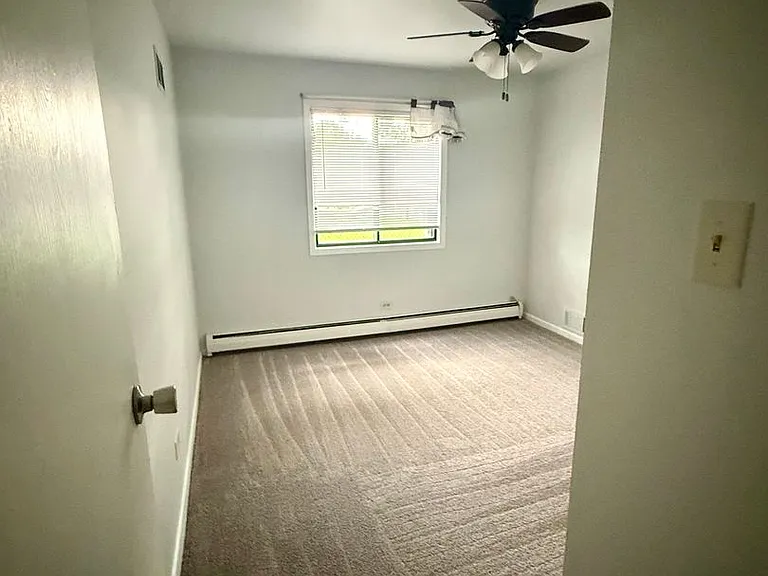14723 Kilpatrick Ave — Photo 17