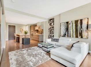 1618 Columbia St, Vancouver, BC V5Y 0B6