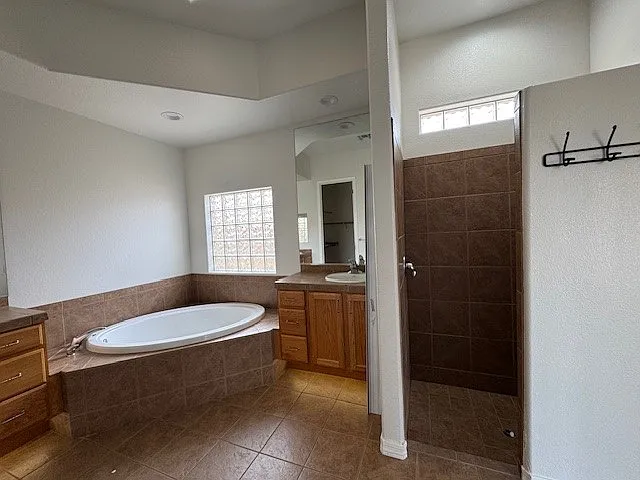 2879 Fort Mojave Dr — Photo 25