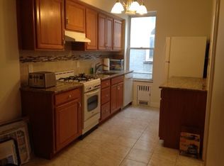 1811 21st Dr #2, Astoria, NY 11105