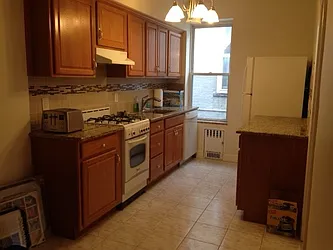 Rented by Alexiou Realty