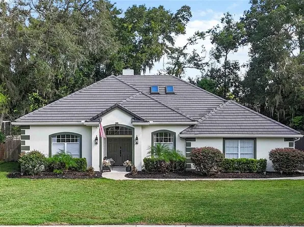 1650 Majestic Oak Dr, Apopka, FL 32712