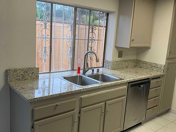4th image of 7410 Bignell Dr #3-BDRM2