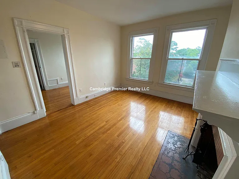2 Ware St — Photo 9