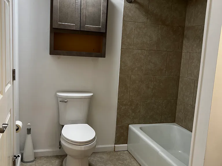 4432 Mockingbird Ln #B — Photo 8