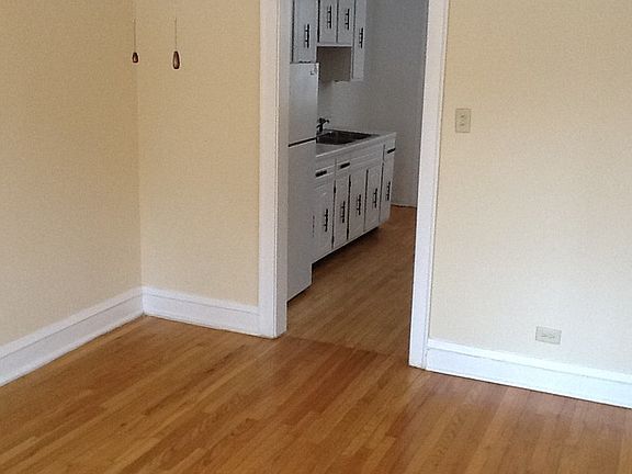 4th image of 2317-25 W Chase Ave #Waitba4a