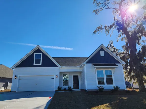 157 Westfield Dr, Ridgeville, SC 29472