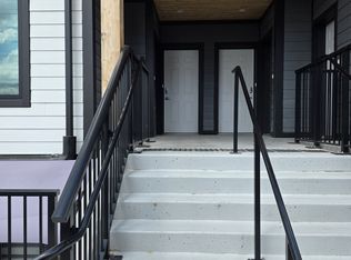708 Woolwich St #320, Guelph, ON N1H3Y8