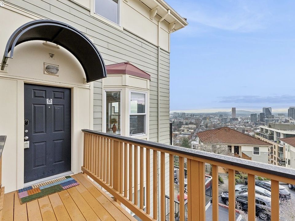 1st image of 335 NW Uptown Ter APT 3A