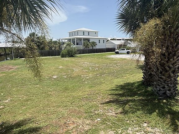 3rd image of 116 36th St