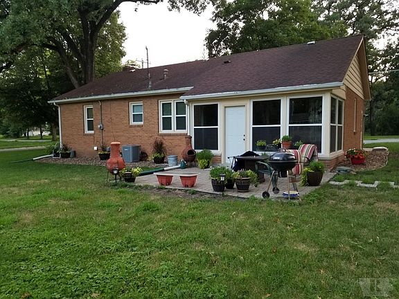 3rd image of 805 N Carolina Ave