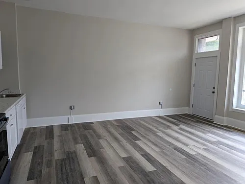301 W Evesham Ave #305-A Photo 1