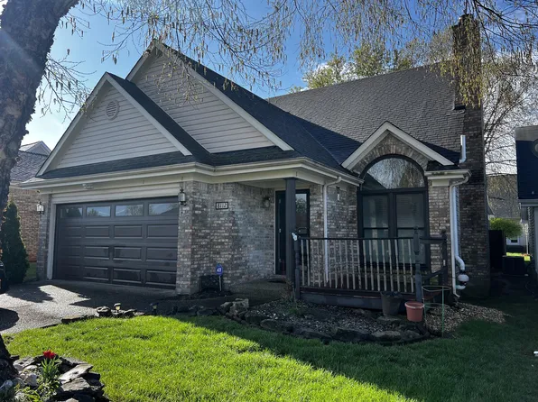 8112 Cloudcroft Ln, Louisville, KY 40220