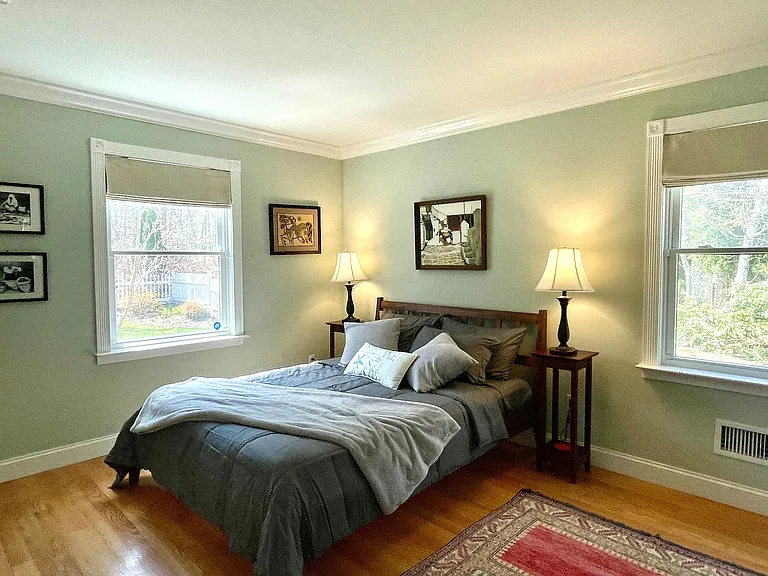3 Willow Shade Ave — Photo 17