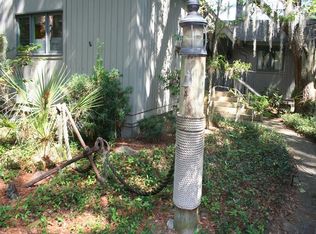 102 Governors Rd, Hilton Head Island, SC 29928