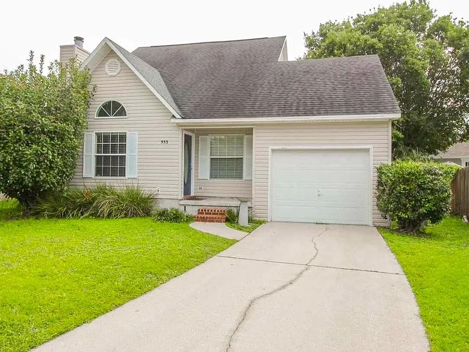 953 Osprey Ct