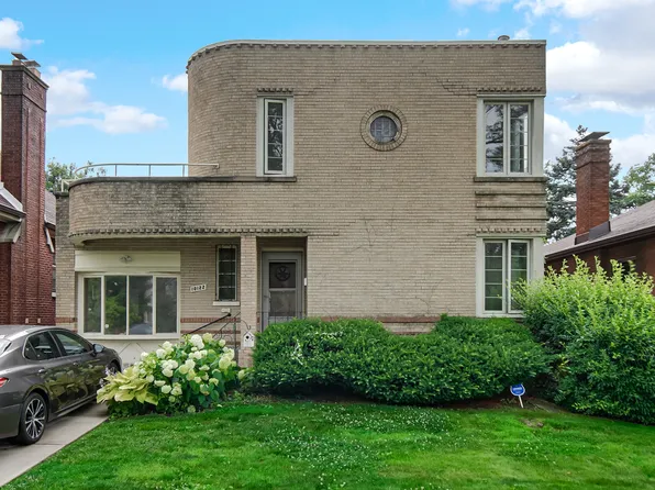 10122 S Bell Ave, Chicago, IL 60643