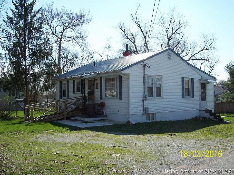 1st image of 814 N College Avenue