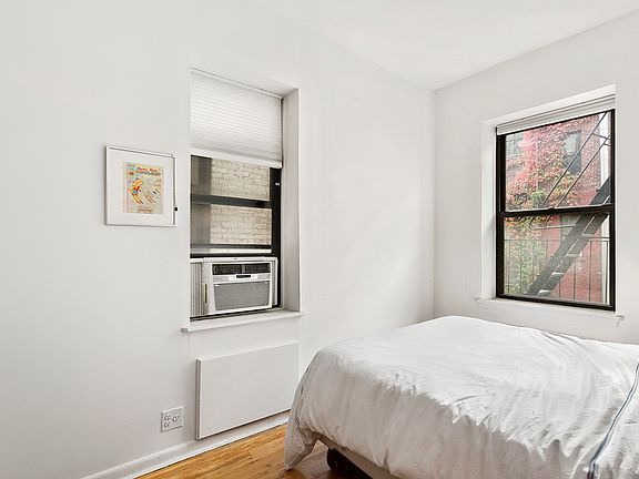 5th image of 330 W 85th St APT 2H