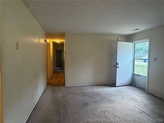 5th image of 6612 Amanda Cir