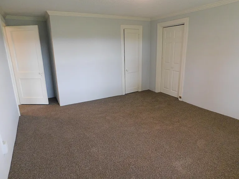 529 Old Mount Olive Hwy — Photo 12