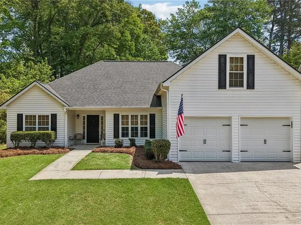 3622 Goldenrod Ln, Buford, GA 30519