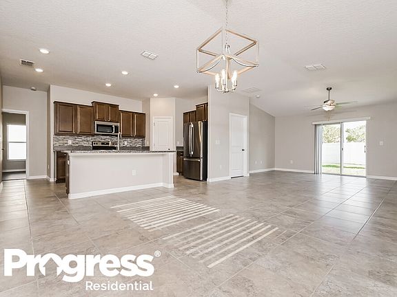 5th image of 7211 Somerset Pond Dr