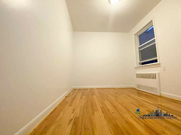 4th image of 1415 E 88th St #2