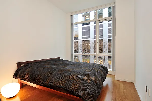 Rented by Compass | media 12