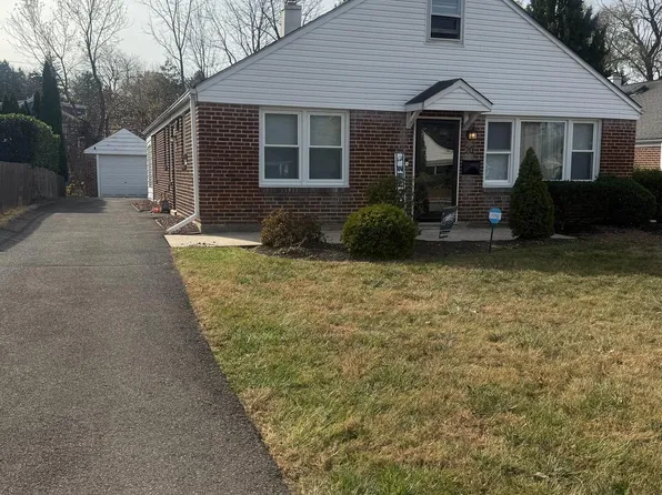 20 Brookside Rd, Erdenheim, PA 19038