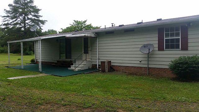2nd image of 1913 Hull Neck Rd
