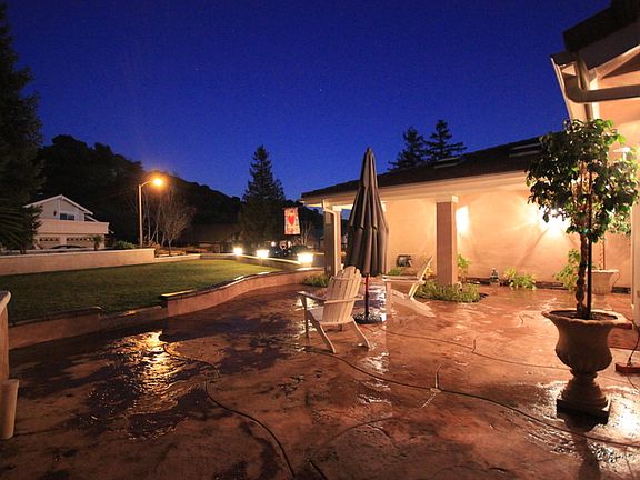 4th image of 4957 Raymond Dr