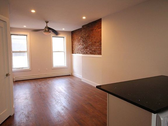 2nd image of 350 Broadway #2TYB