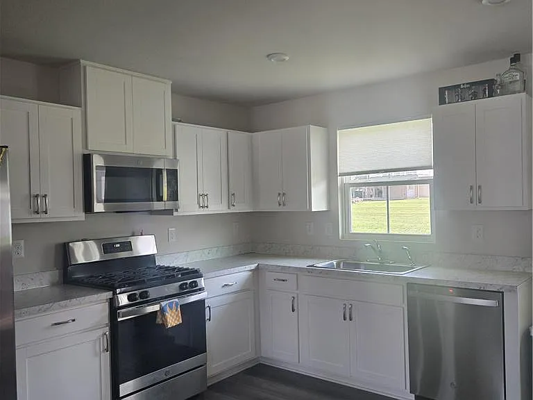 535 Delta Rd — Photo 4