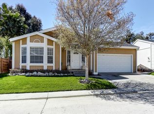 20042 Crestview Dr, Canyon Country, CA 91351