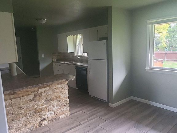 Main floor kitchen and dining