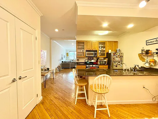 Rented by Compass | media 5