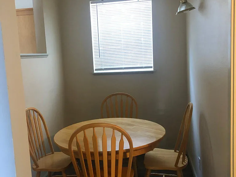1519 NW Juniper St #2 — Photo 11