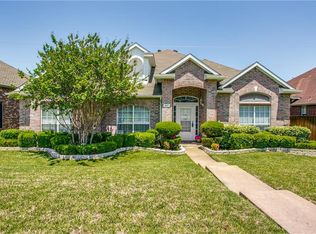 817 E Grubb Dr, Mesquite, TX 75149