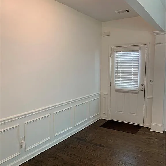 3470 Stoneham Dr — Photo 5