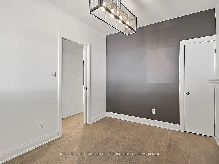 35 Humberside Ave #2 — Photo 12