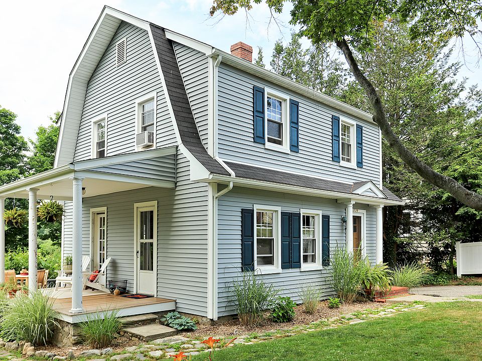 1st image of 1729 Summit St