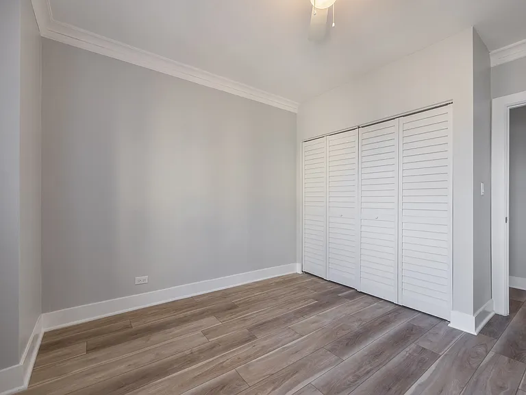 6148 N Francisco Ave — Photo 17