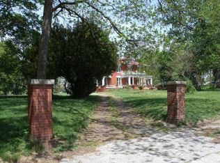 1419 Locust St, Quincy, IL 62301