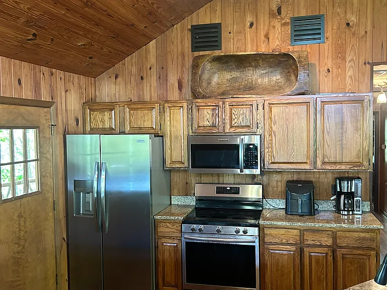 240 Rose Ln — Photo 26
