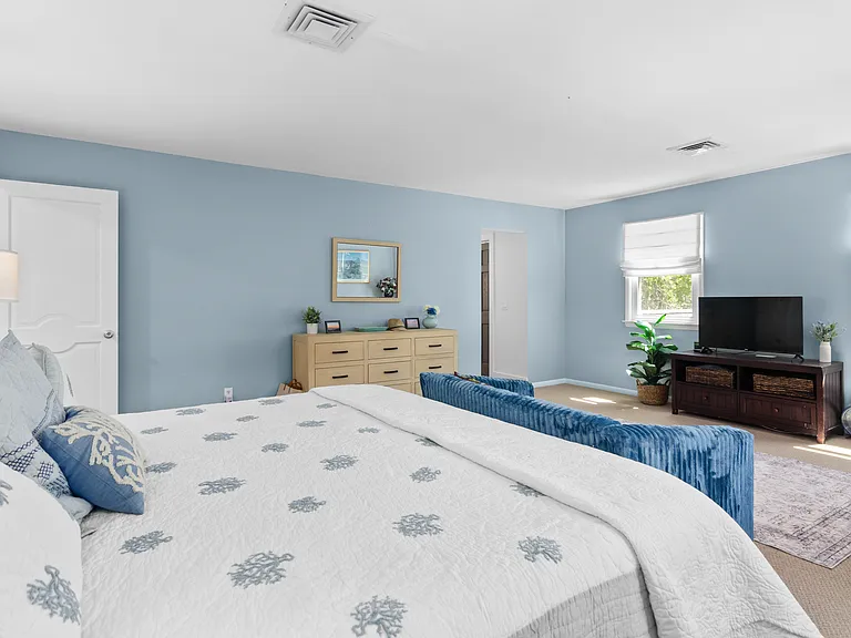4 Hampton Harbor Rd — Photo 20