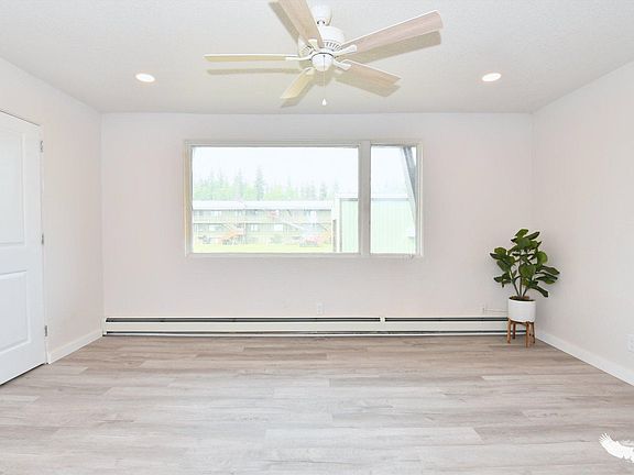5th image of 3397 Bellwood St #D4