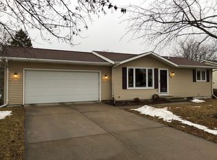 615 Garden Rd, Ames, IA 50010