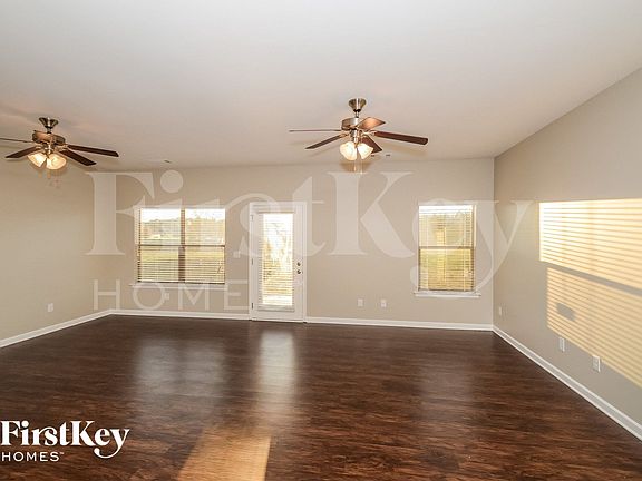 3rd image of 5035 Kensington Pl