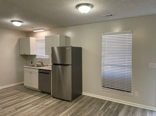 100 Main St E #1, Falkville, AL 35622